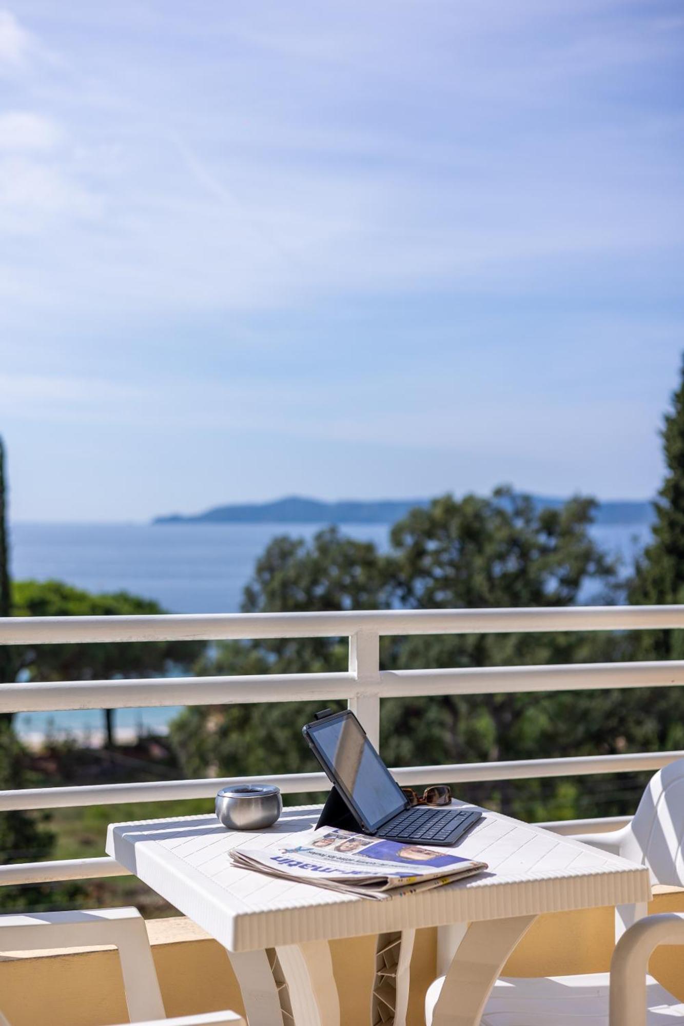 Cap Negre Hotel Le Lavandou Eksteriør bilde